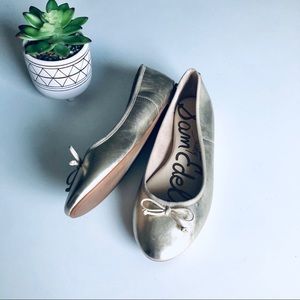 Society Sam Edelman 'Carrie' Gold Bow Ballet Flat